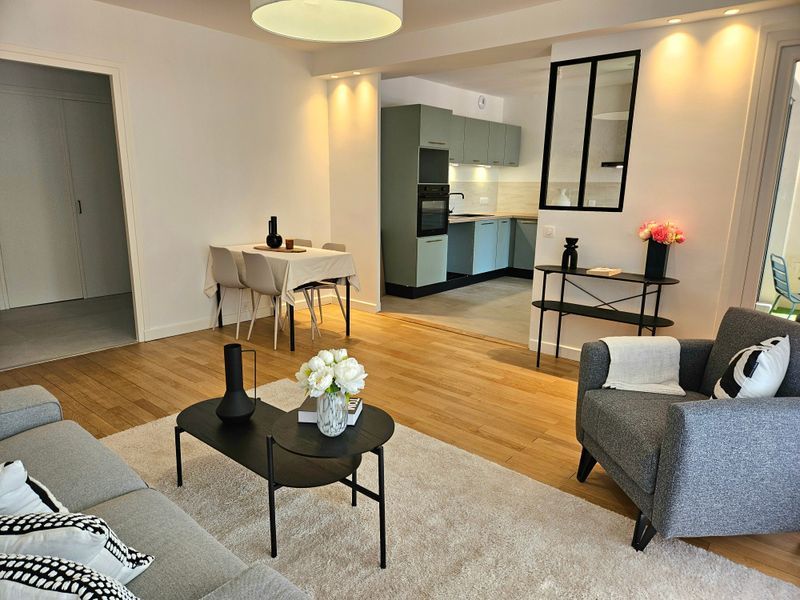 T3 – Rénové – Montchat – 1er Etage - Ascenseur - Lyon