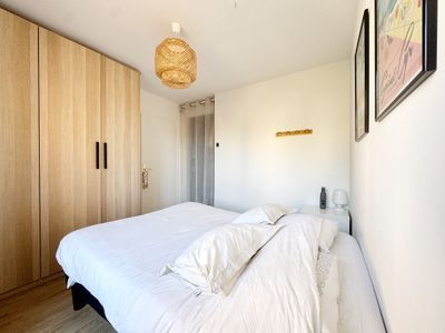 T3 entièrement rénové – 64 m² – Balcon & cave — miniature 2